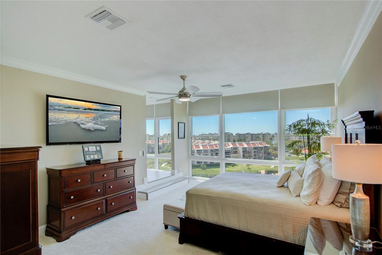 7600 Sun Island Drive S, Unit 804, South Pasadena, FL 33707 Photo