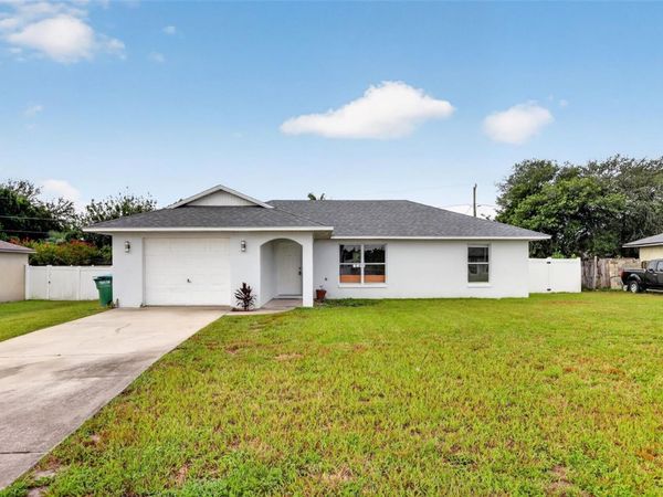 2941 BEDFORD STREET , DELTONA, FL 32738