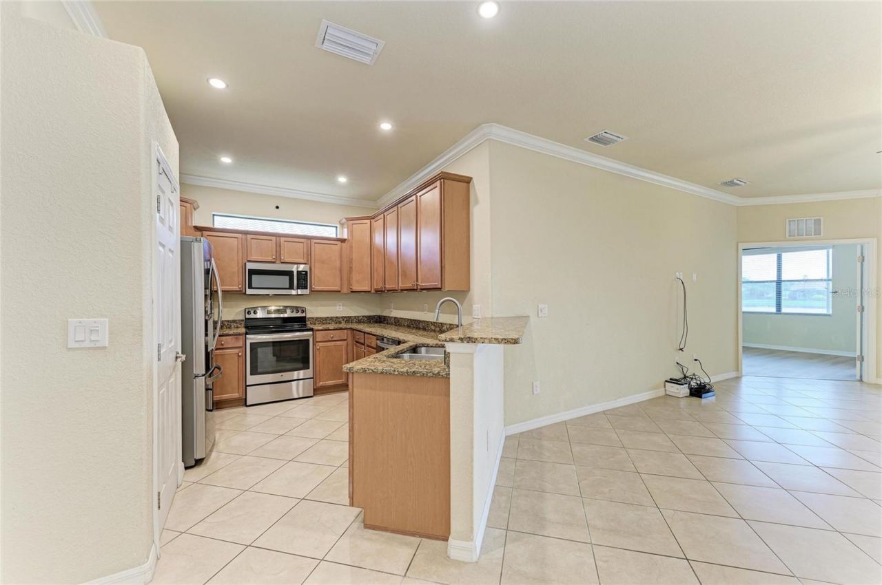 6623 Candlestick Drive, Bradenton, FL 34212 Photo