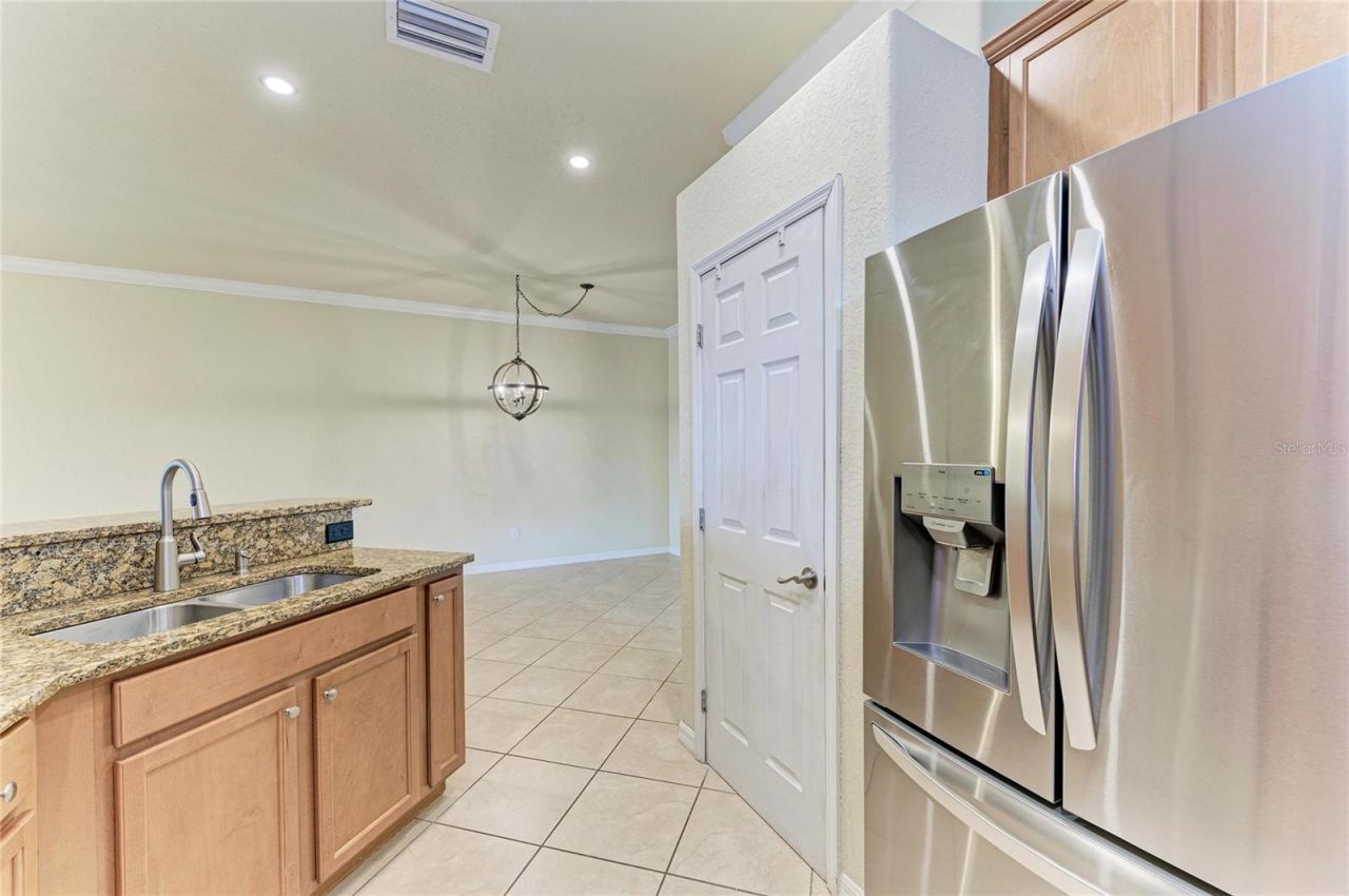 6623 Candlestick Drive, Bradenton, FL 34212 Photo