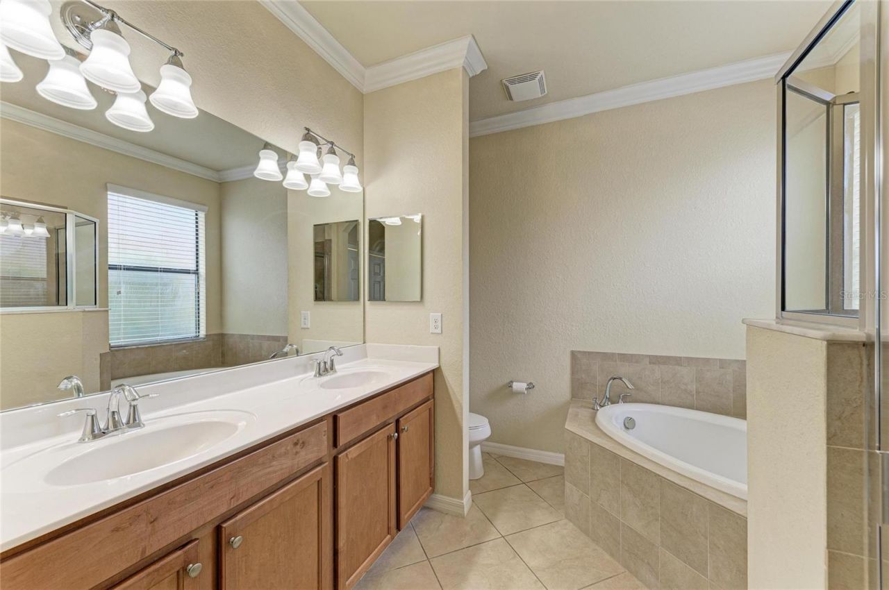 6623 Candlestick Drive, Bradenton, FL 34212 Photo