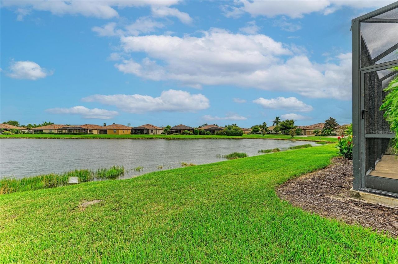 6623 Candlestick Drive, Bradenton, FL 34212 Photo