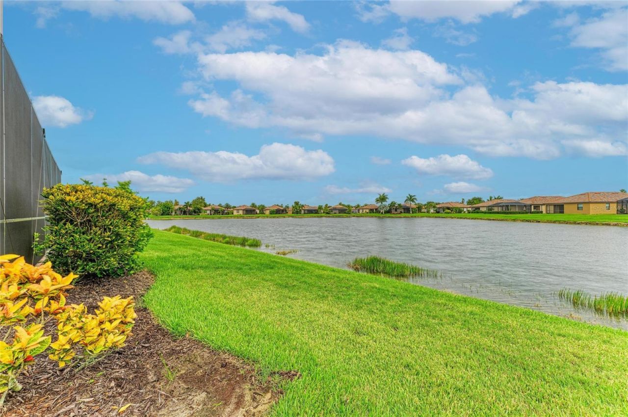 6623 Candlestick Drive, Bradenton, FL 34212 Photo