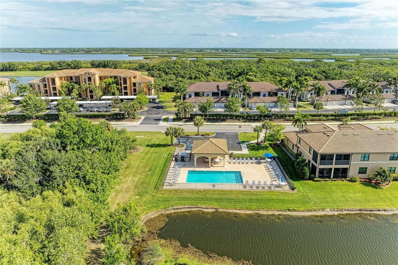 6623 Candlestick Drive, Bradenton, FL 34212 Photo