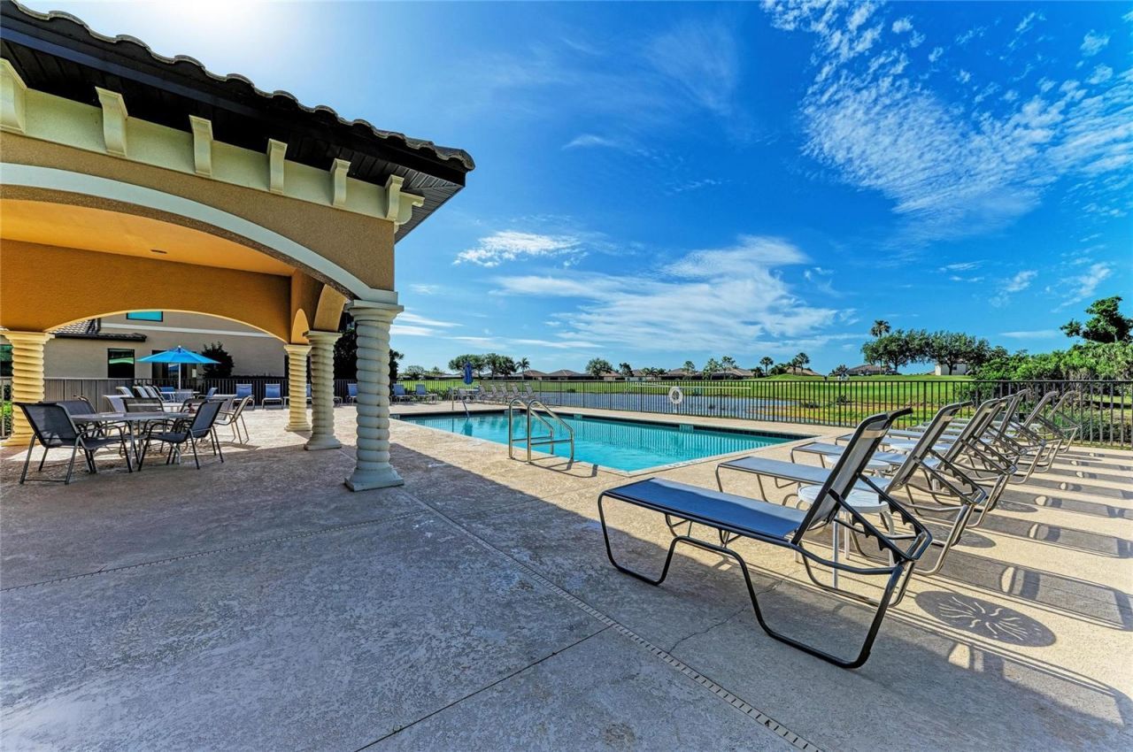 6623 Candlestick Drive, Bradenton, FL 34212 Photo