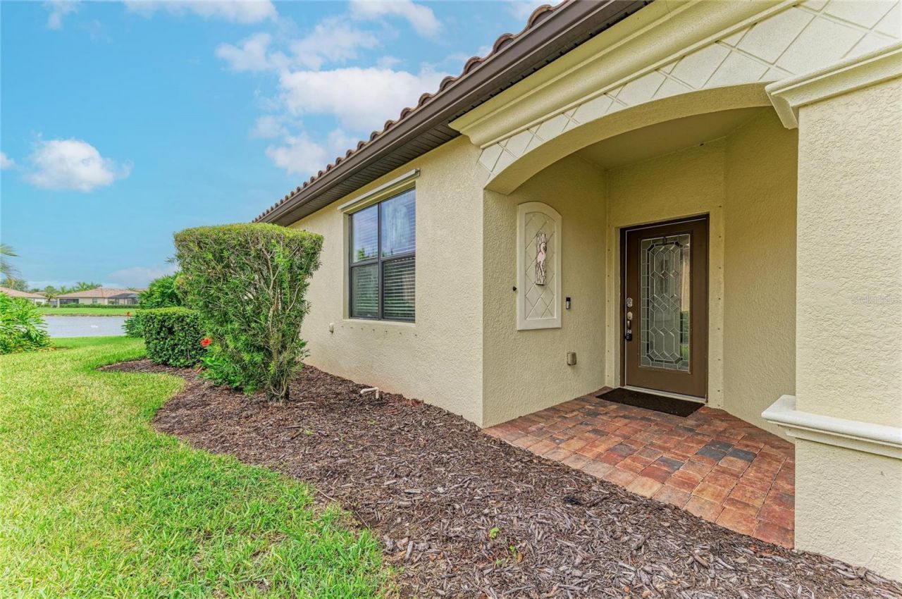 6623 Candlestick Drive, Bradenton, FL 34212 Photo