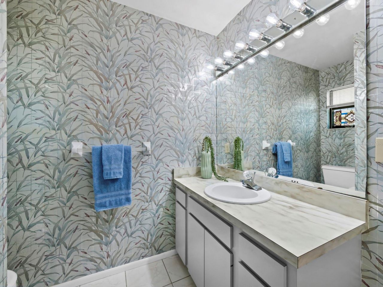 4114 Roberts Point Circle, Sarasota, FL 34242 Photo