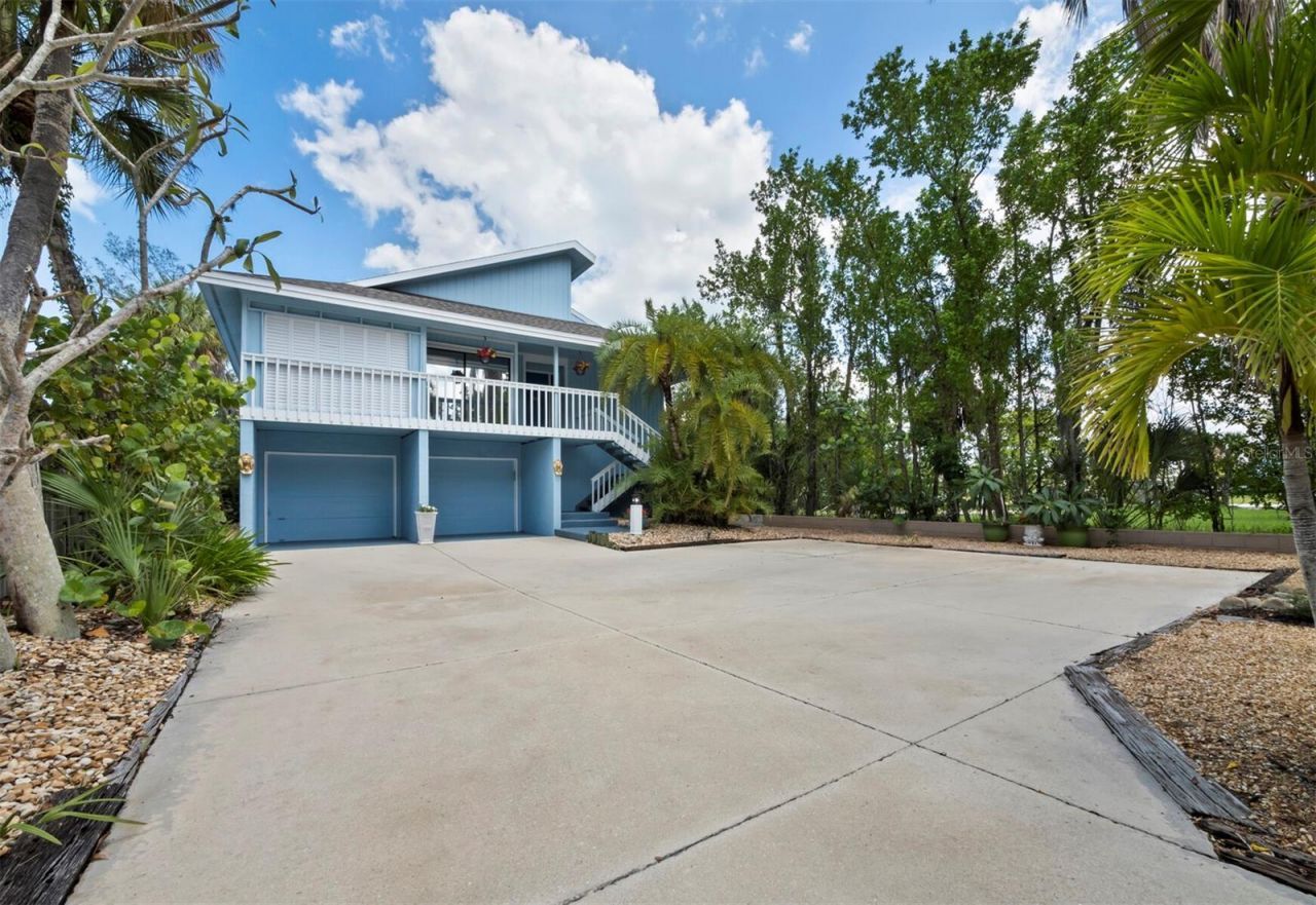 4114 Roberts Point Circle, Sarasota, FL 34242 Photo