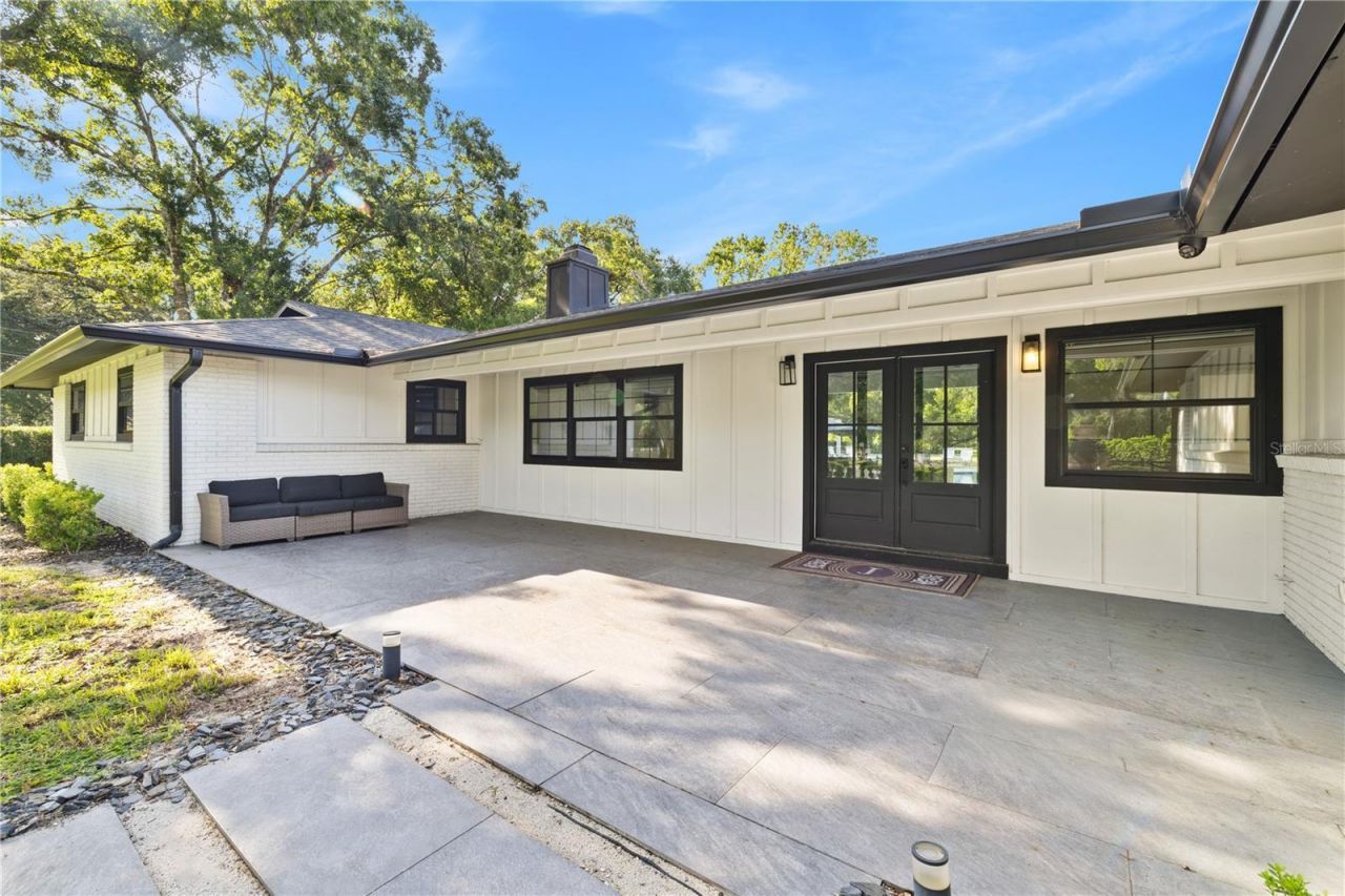 900 W Plant Street, Winter Garden, FL 34787 Photo