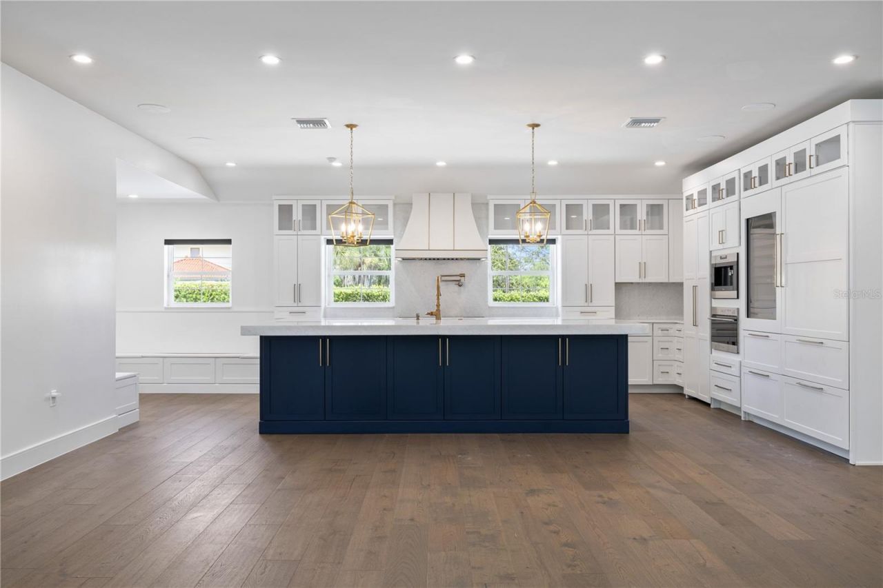 900 W Plant Street, Winter Garden, FL 34787 Photo