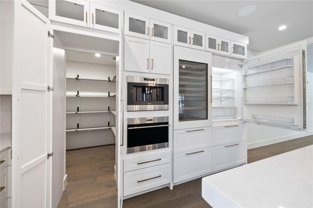 900 W Plant Street, Winter Garden, FL 34787 Photo