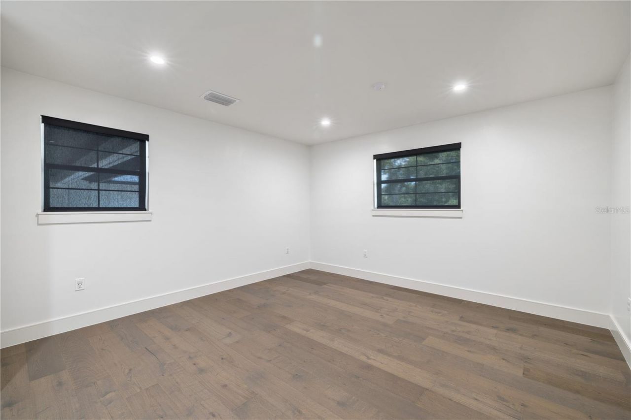 900 W Plant Street, Winter Garden, FL 34787 Photo
