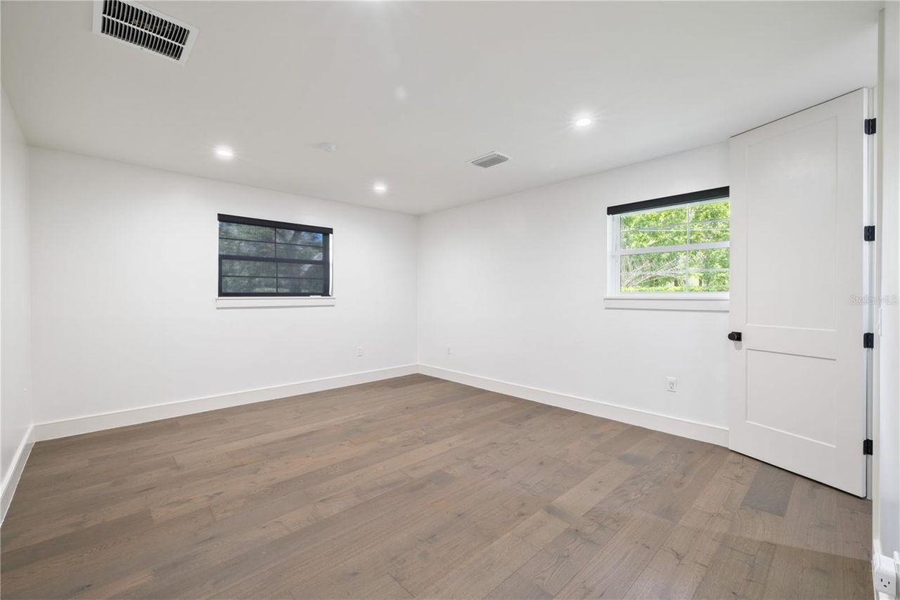 900 W Plant Street, Winter Garden, FL 34787 Photo