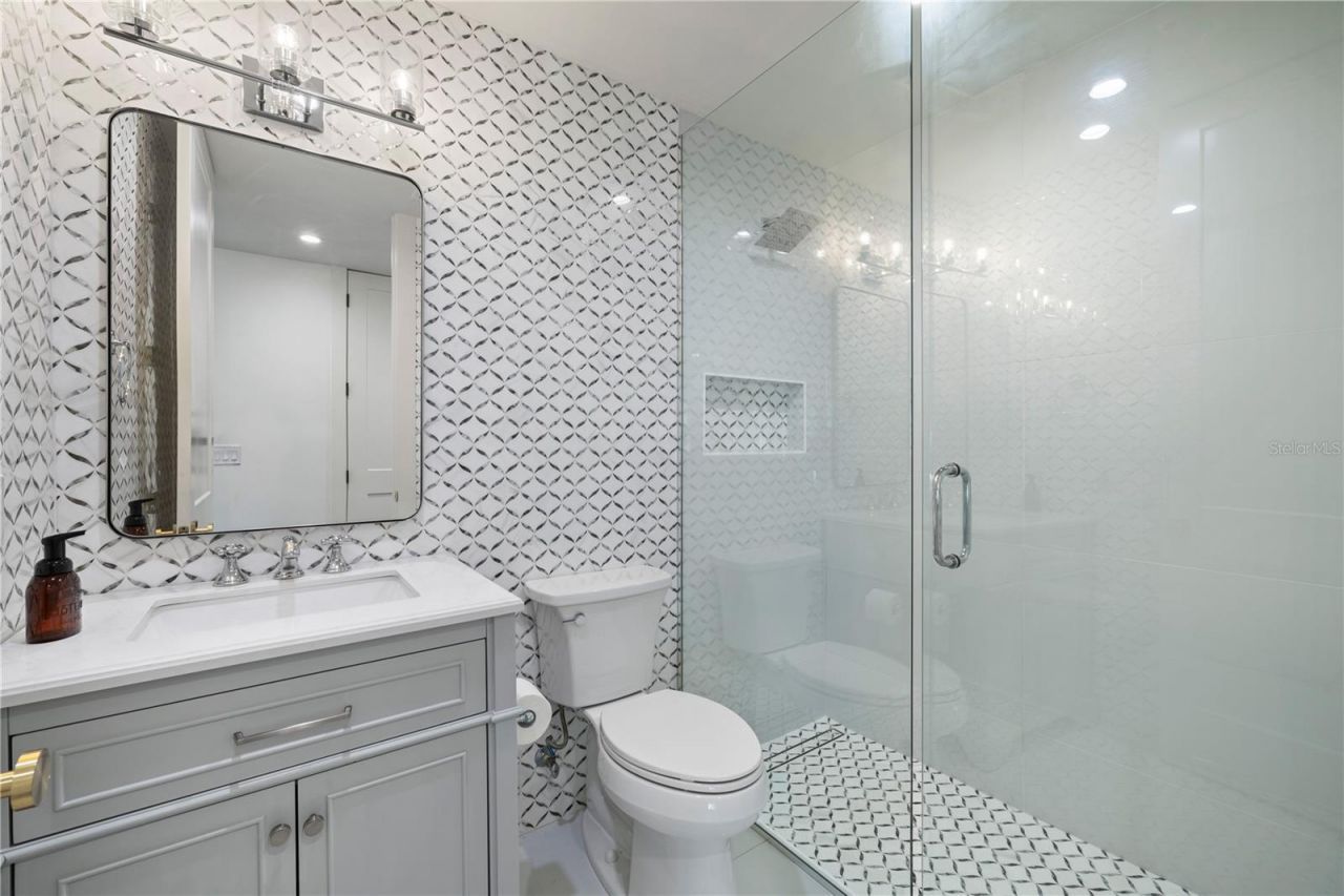 900 W Plant Street, Winter Garden, FL 34787 Photo
