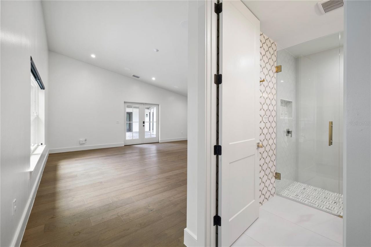 900 W Plant Street, Winter Garden, FL 34787 Photo