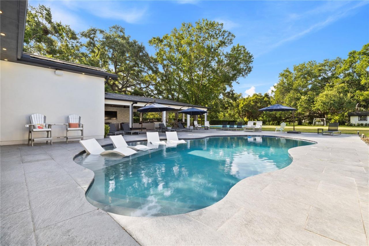 900 W Plant Street, Winter Garden, FL 34787 Photo