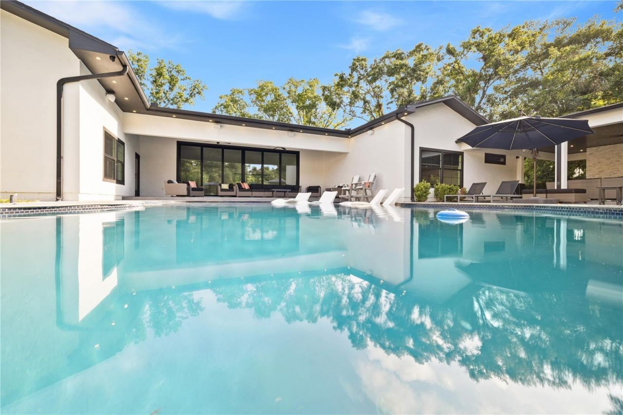 900 W Plant Street, Winter Garden, FL 34787 Photo
