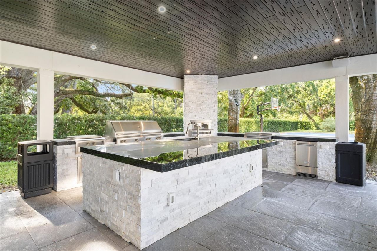 900 W Plant Street, Winter Garden, FL 34787 Photo