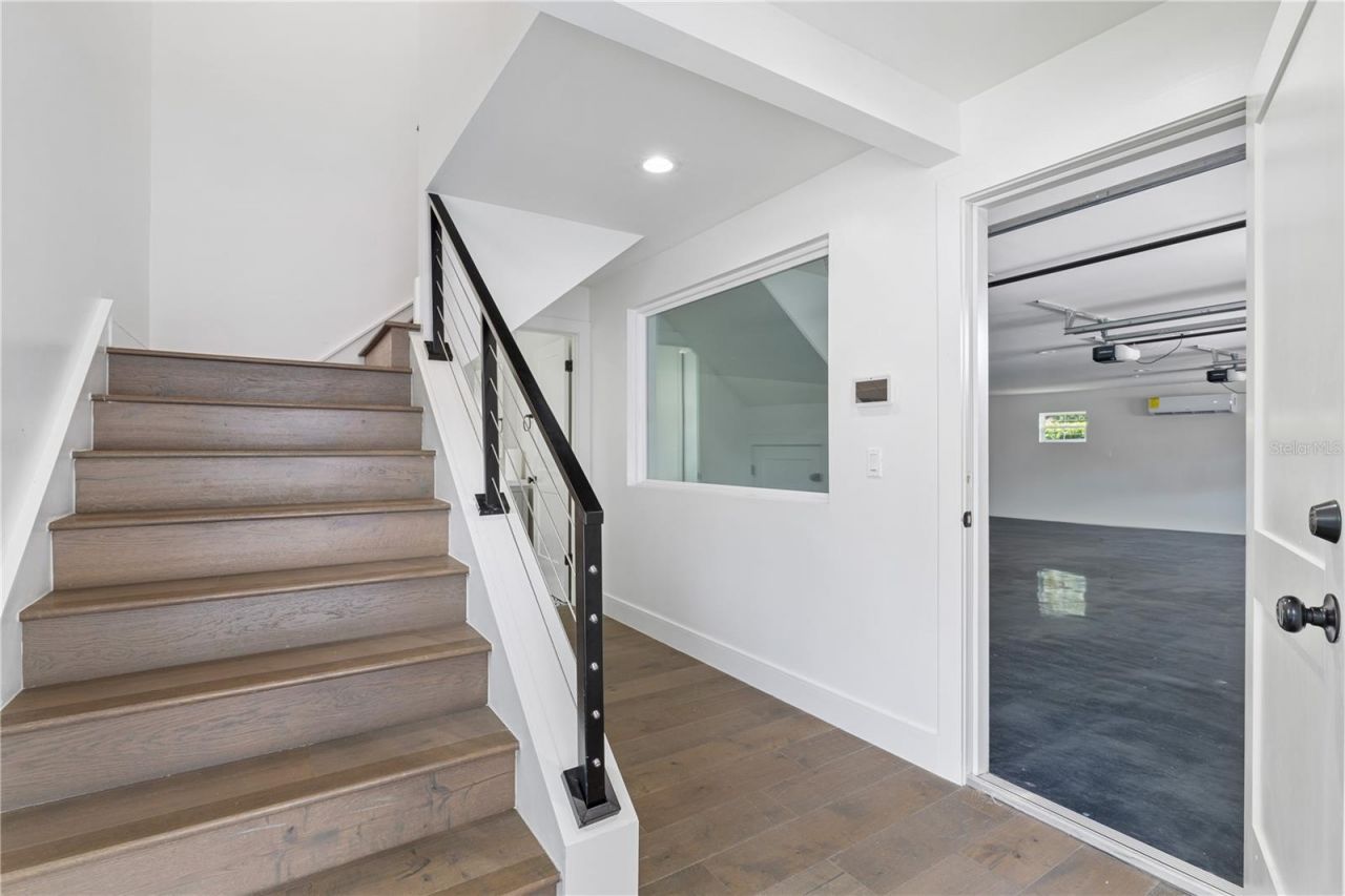 900 W Plant Street, Winter Garden, FL 34787 Photo