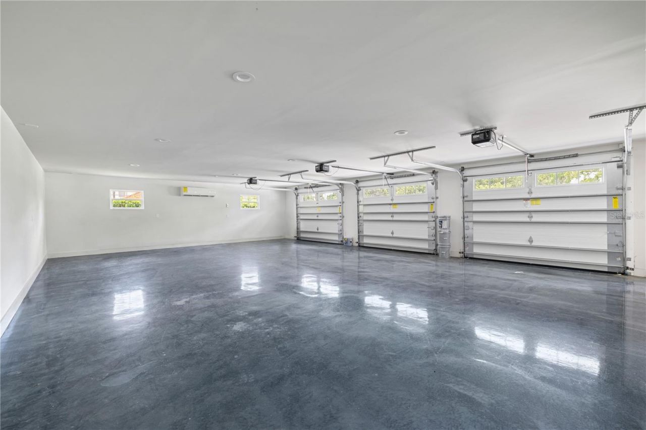 900 W Plant Street, Winter Garden, FL 34787 Photo