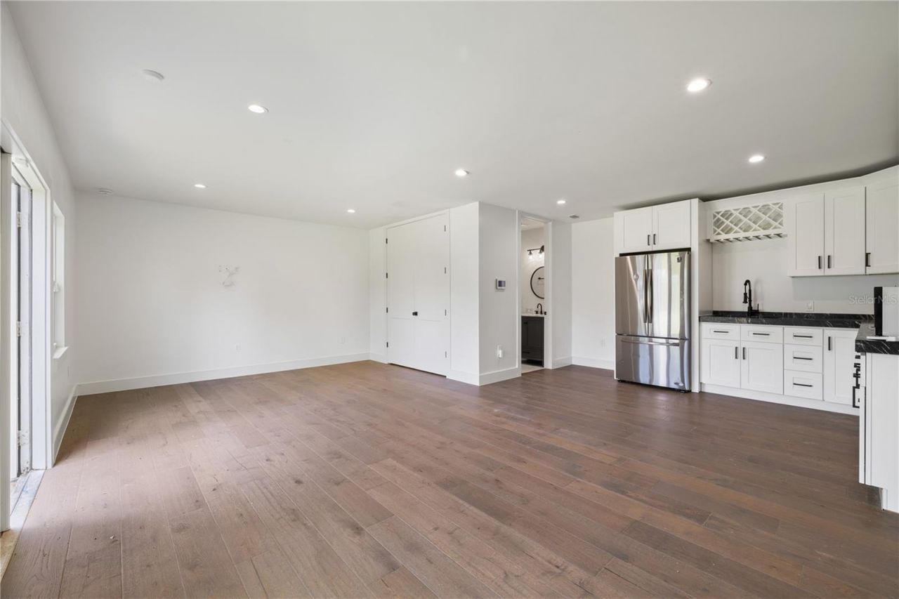 900 W Plant Street, Winter Garden, FL 34787 Photo