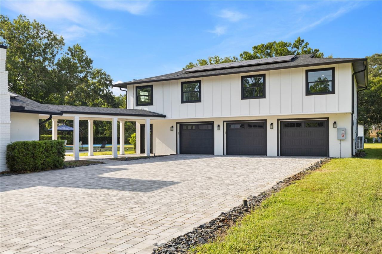 900 W Plant Street, Winter Garden, FL 34787 Photo