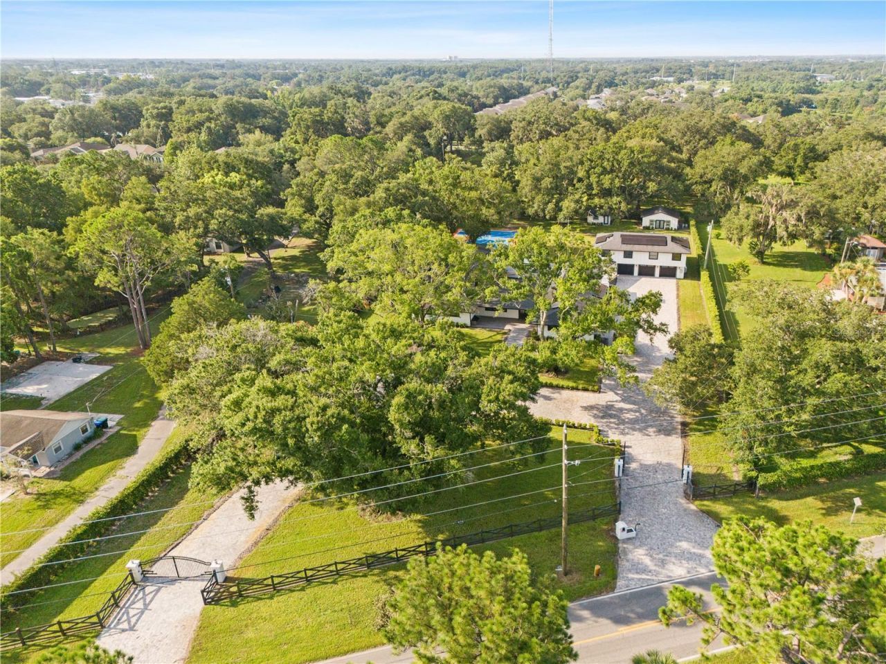 900 W Plant Street, Winter Garden, FL 34787 Photo