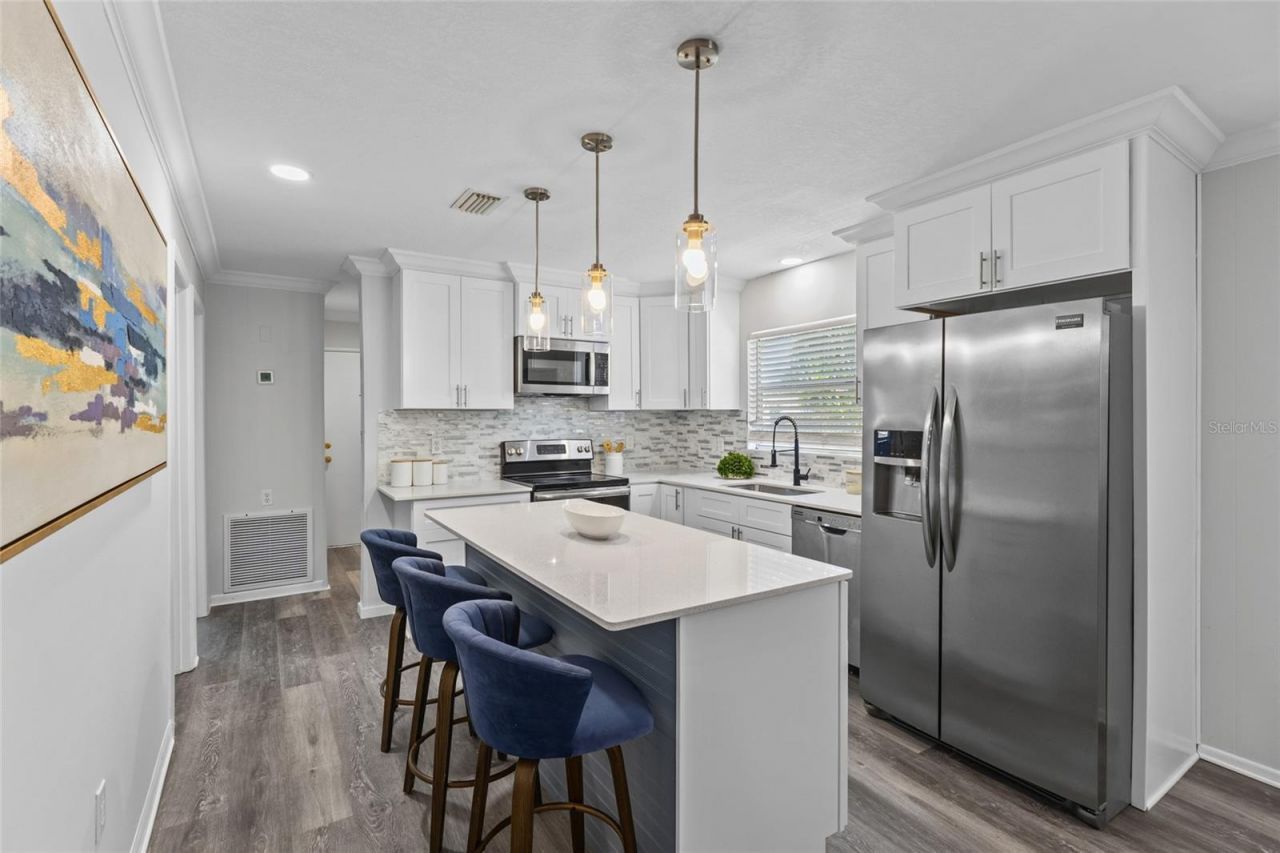 1008 37th Street W, Bradenton, FL 34205 Photo