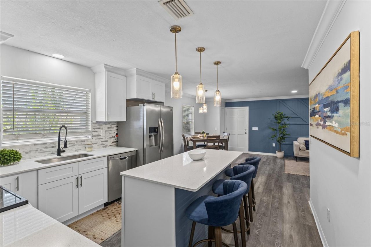 1008 37th Street W, Bradenton, FL 34205 Photo