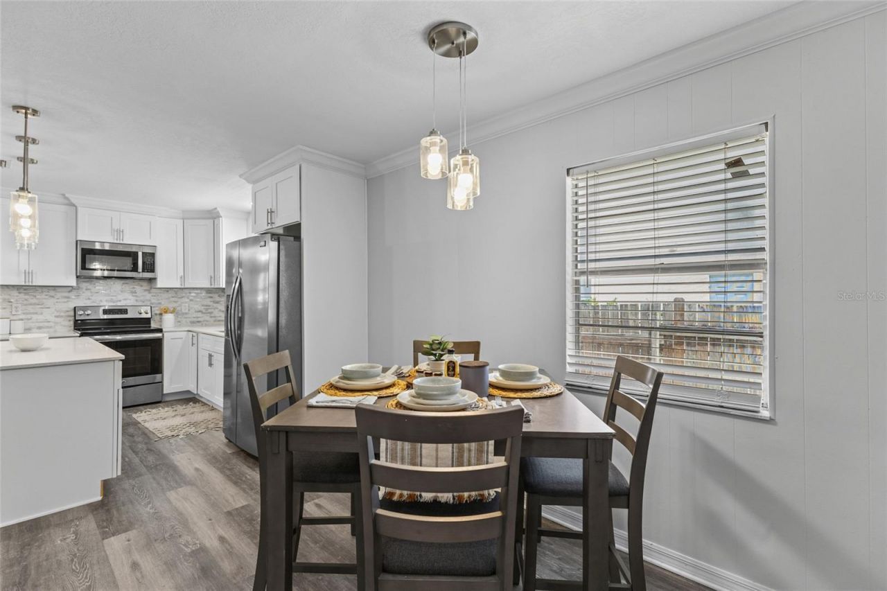 1008 37th Street W, Bradenton, FL 34205 Photo