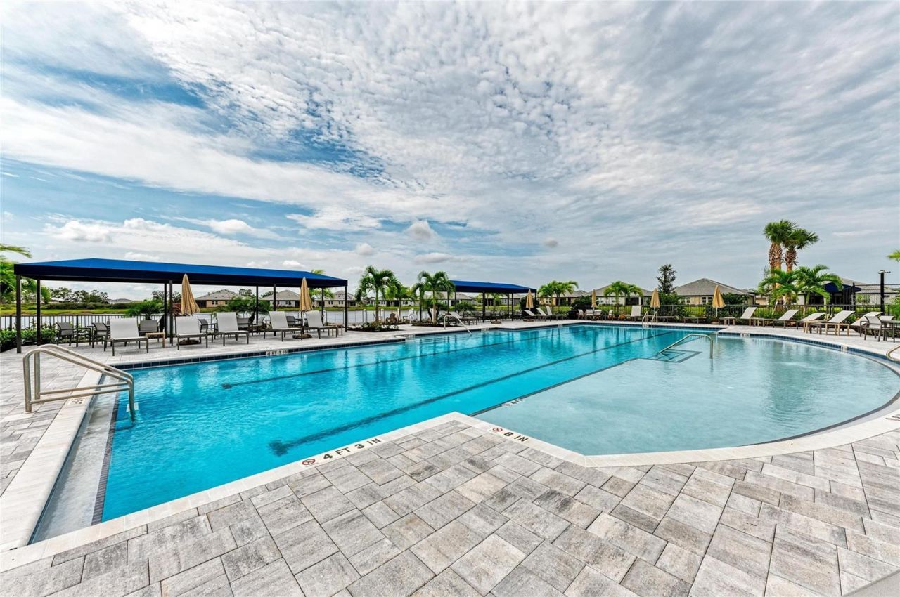 18048 Cherished Loop, Lakewood Ranch, FL 34211 Photo