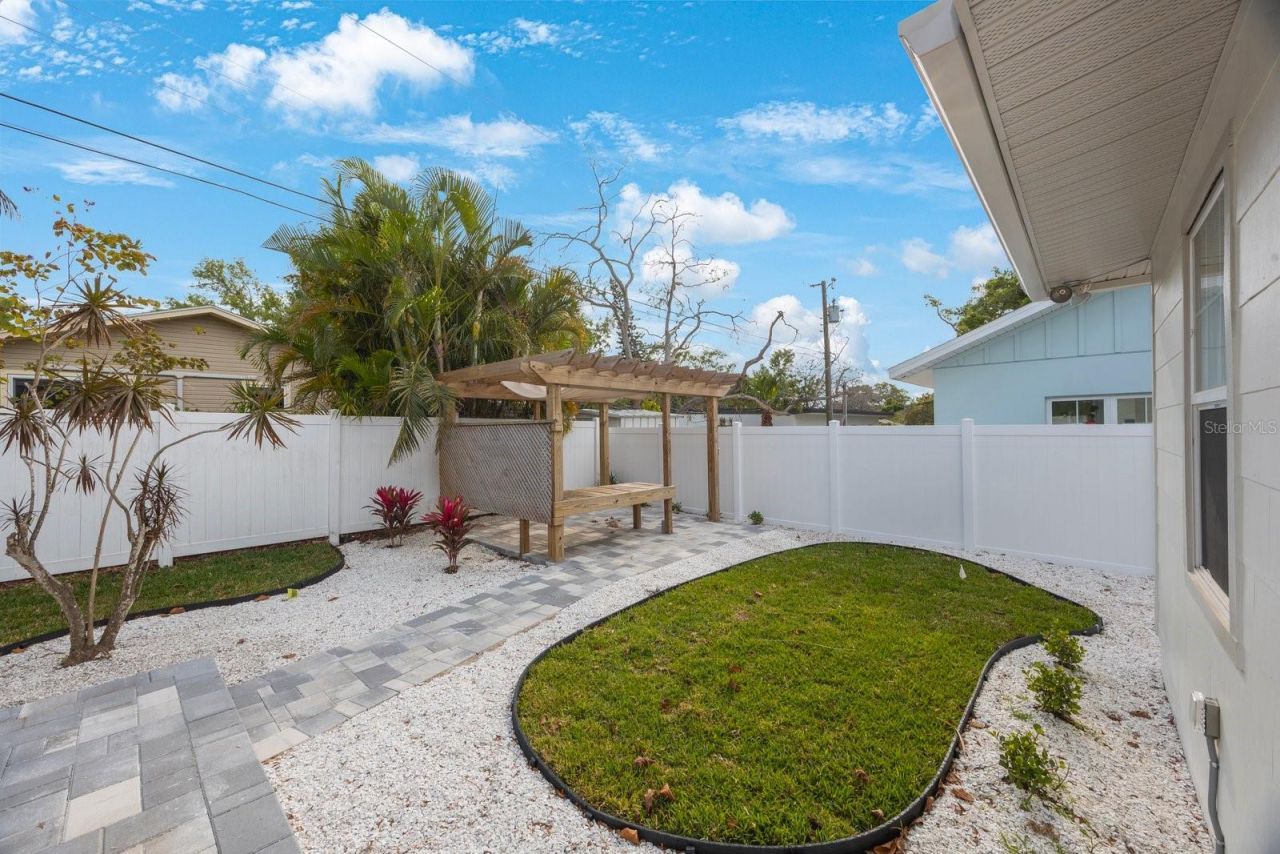 5020 15th Avenue N, Saint Petersburg, FL 33710 Photo
