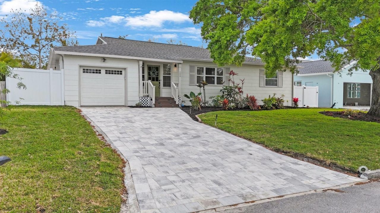 5020 15th Avenue N, Saint Petersburg, FL 33710 Photo