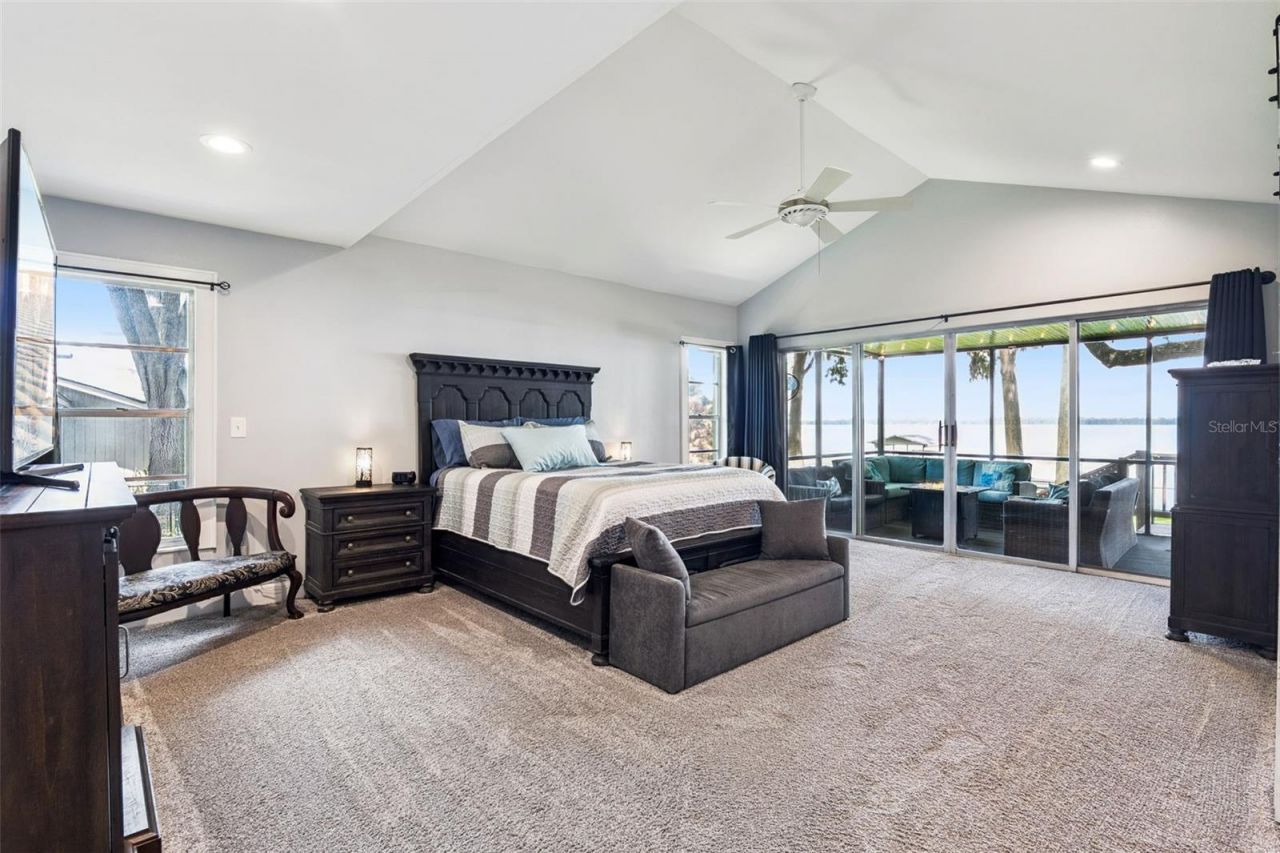 1000 N Lakeshore Boulevard, Howey in the Hills, FL 34737 Photo