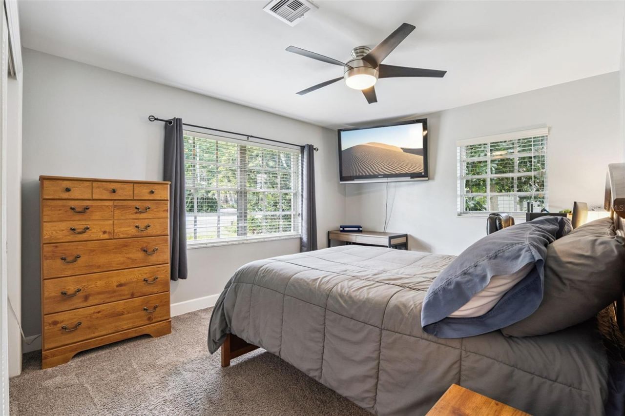 1000 N Lakeshore Boulevard, Howey in the Hills, FL 34737 Photo