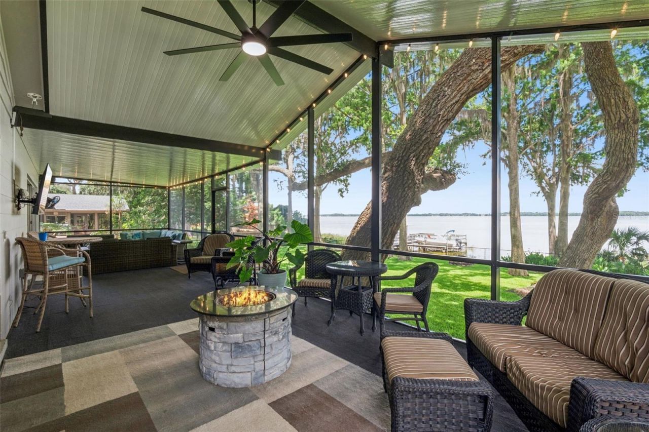 1000 N Lakeshore Boulevard, Howey in the Hills, FL 34737 Photo
