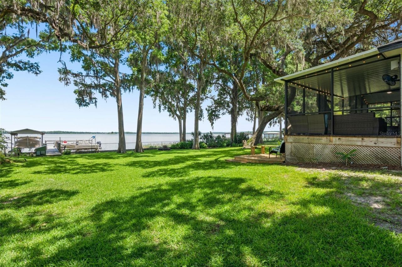 1000 N Lakeshore Boulevard, Howey in the Hills, FL 34737 Photo