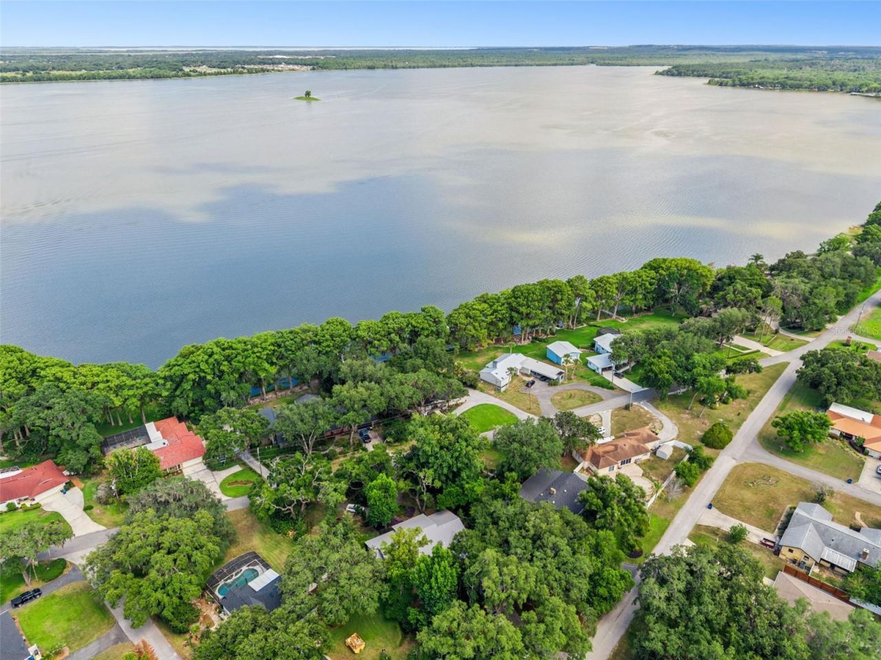 1000 N Lakeshore Boulevard, Howey in the Hills, FL 34737 Photo