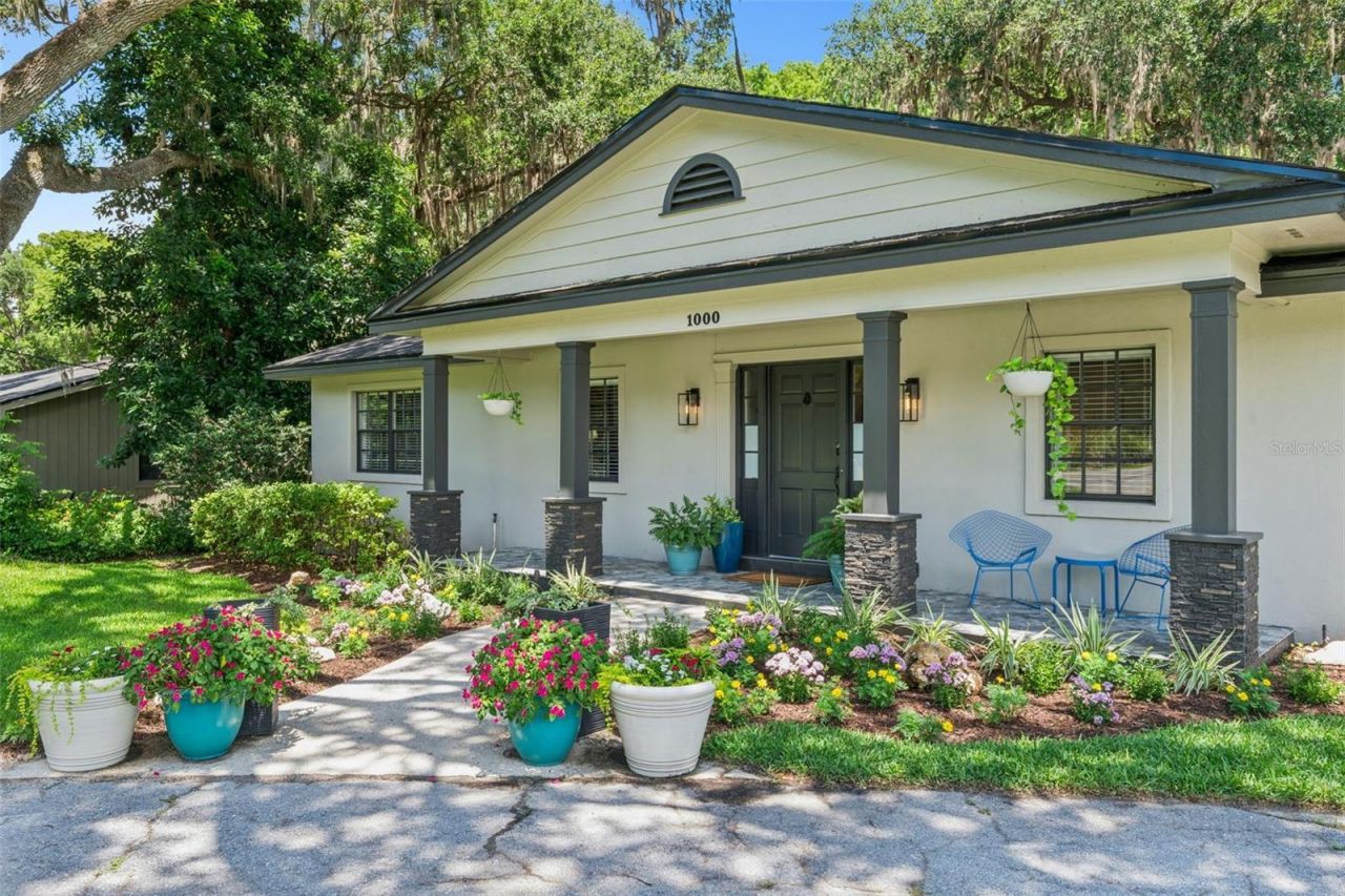 1000 N Lakeshore Boulevard, Howey in the Hills, FL 34737 Photo
