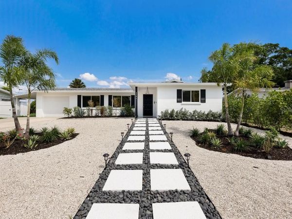 3202 SOUTHERN PARKWAY W, BRADENTON, FL 34205