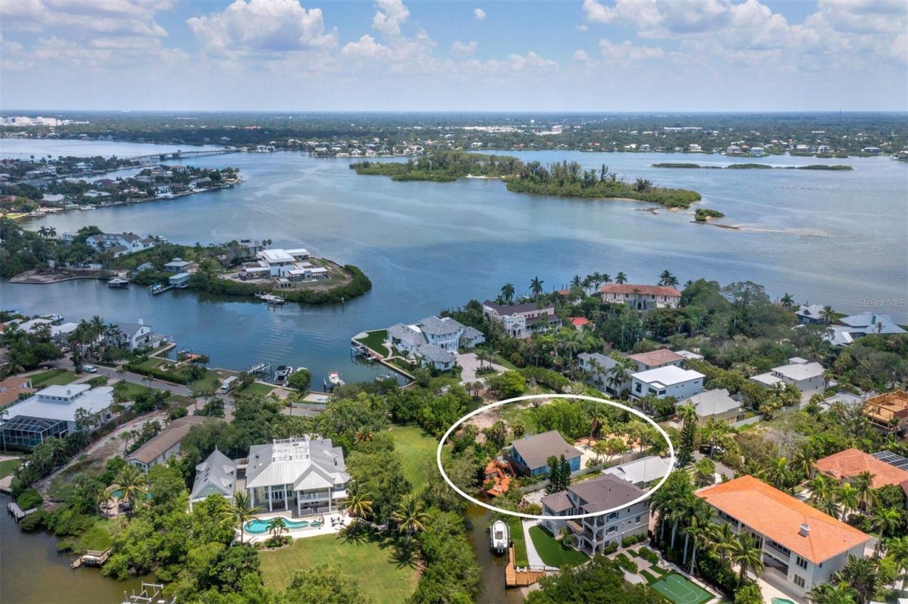 4114 Roberts Point Circle, Sarasota, FL 34242 Photo