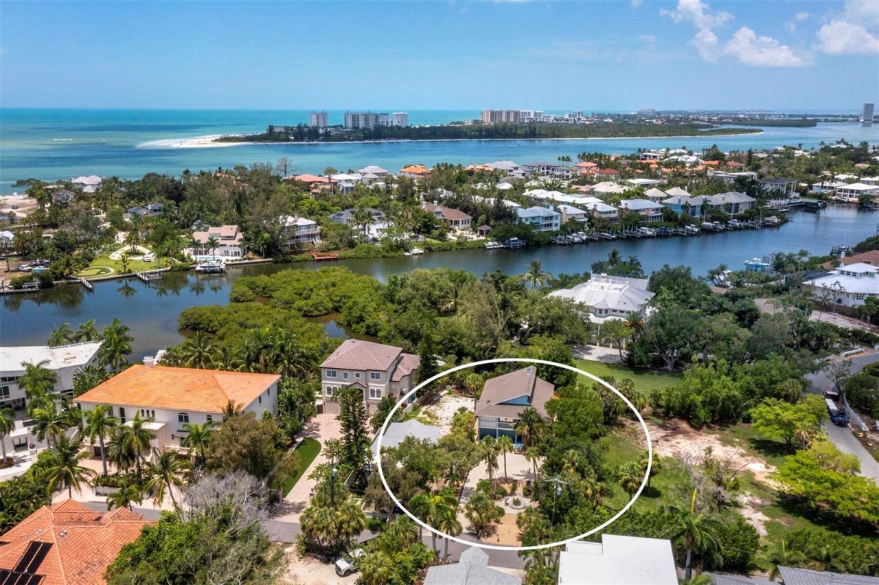 4114 Roberts Point Circle, Sarasota, FL 34242 Photo