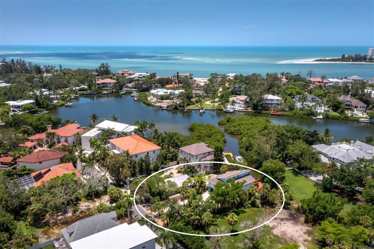 4114 Roberts Point Circle, Sarasota, FL 34242 Photo
