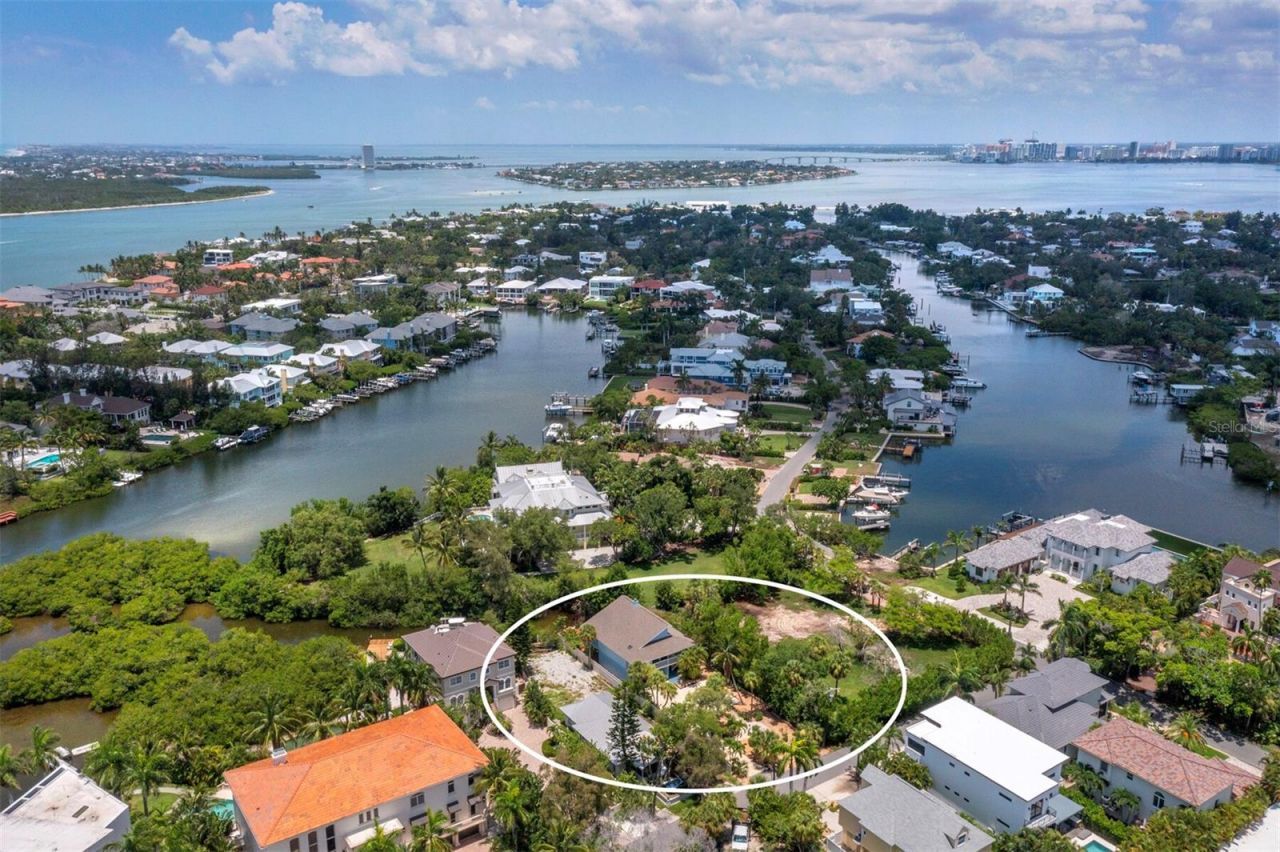 4114 Roberts Point Circle, Sarasota, FL 34242 Photo