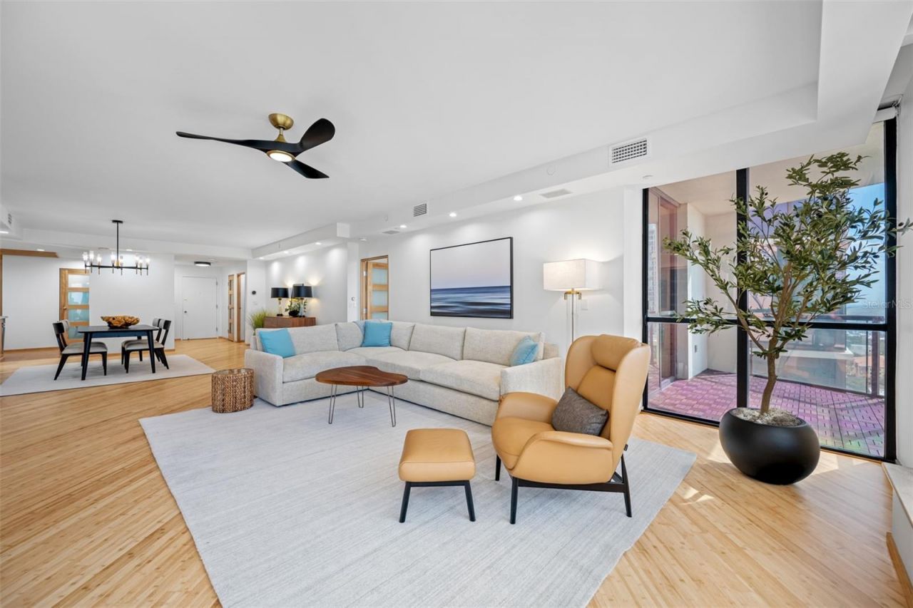 1 Beach Drive Se, Unit 2211, Saint Petersburg, FL 33701 Photo