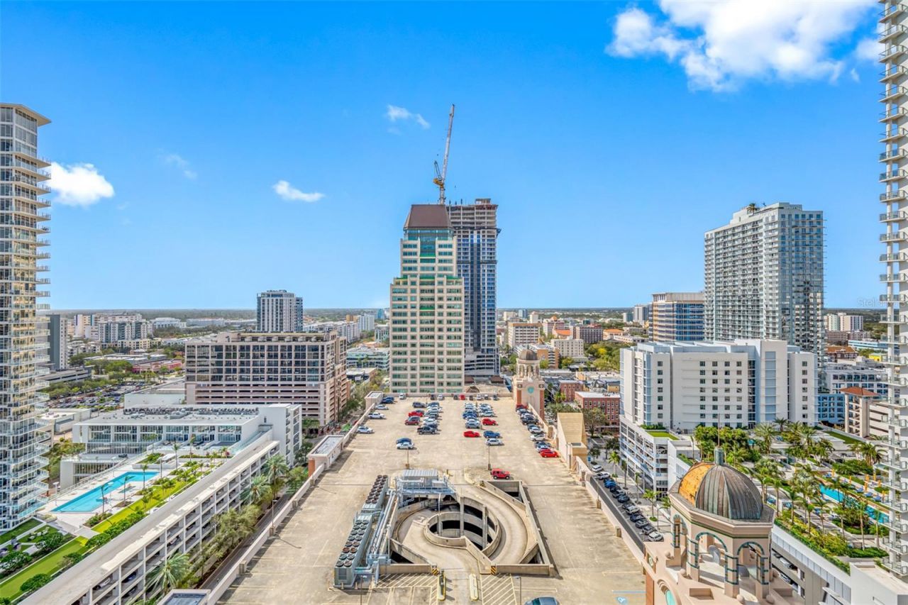 1 Beach Drive Se, Unit 2211, Saint Petersburg, FL 33701 Photo