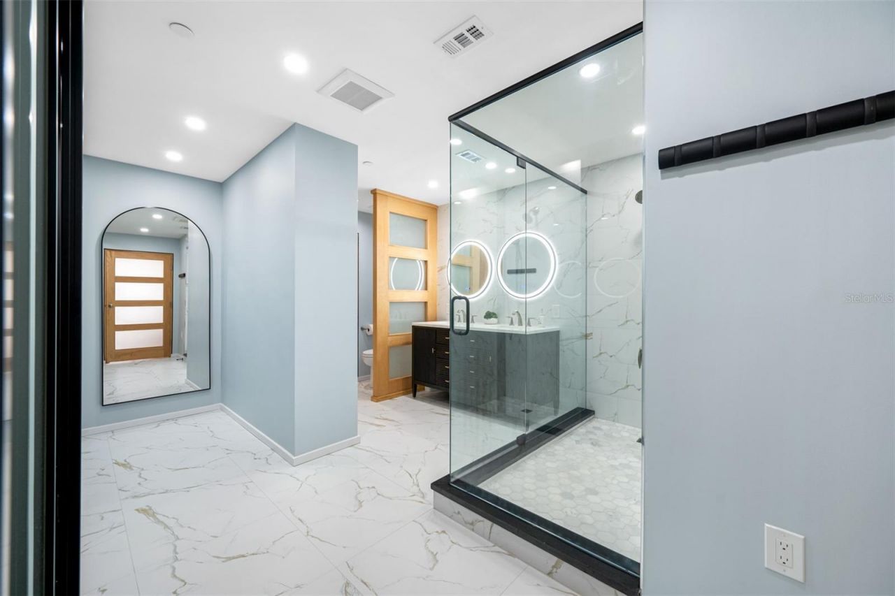 1 Beach Drive Se, Unit 2211, Saint Petersburg, FL 33701 Photo