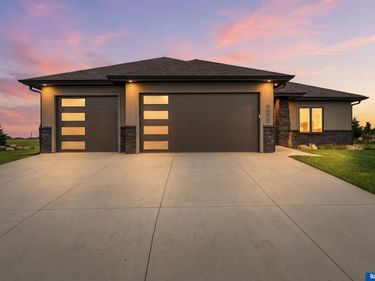 4000 Primrose Place, Lincoln, NE 68516