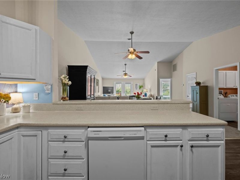 2469 Waterford Pointe Drive, Kent, OH 44240 Photo 11