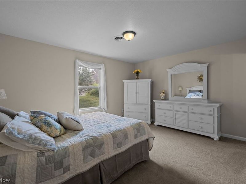 2469 Waterford Pointe Drive, Kent, OH 44240 Photo 25
